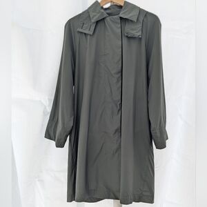 Akris | Bergdorf Goodman Silk Lightweight Packable Rain Jacket Sz 8 Olive Green